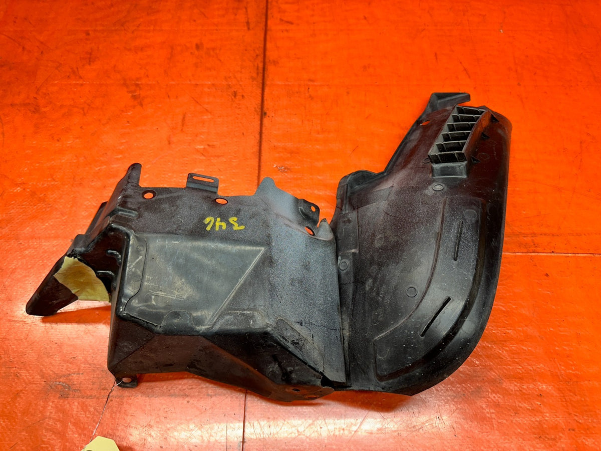 03-08 NISSAN 350Z REAR BUMPER MOUNTING BRACKET HOLDER 78818-CD000 OEM #3464