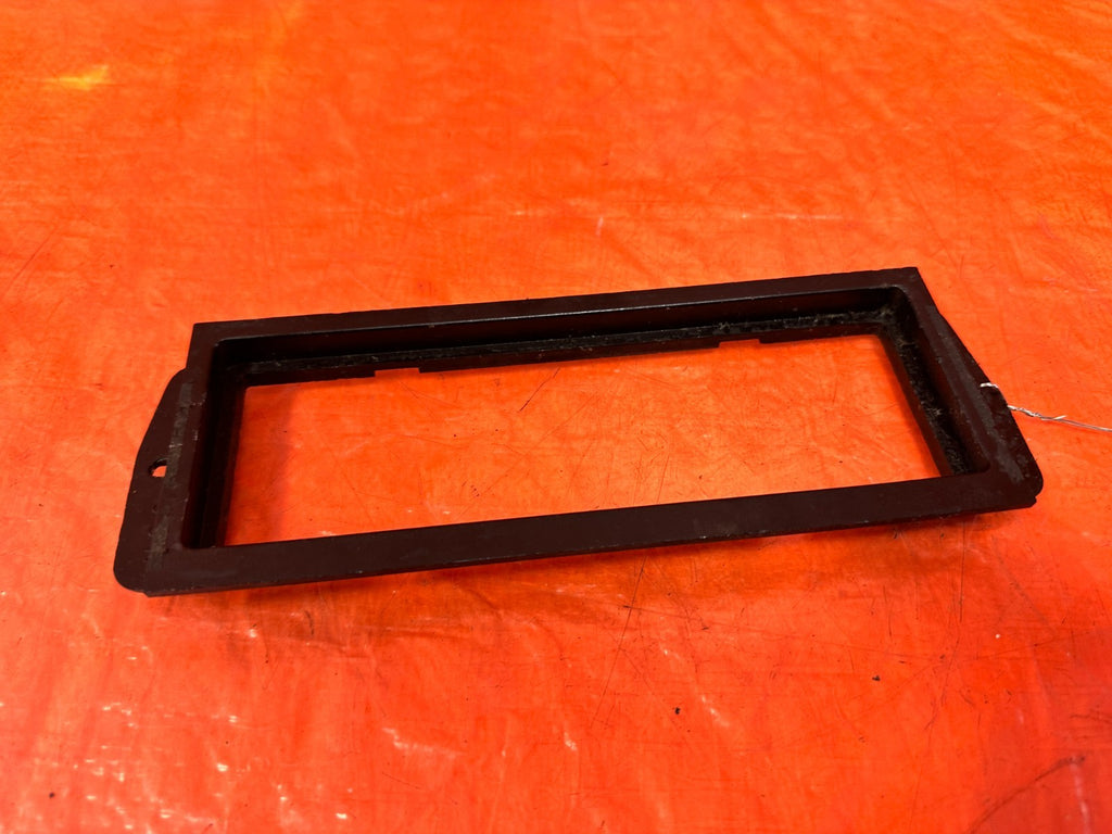 90 91 HONDA CIVIC HATCHBACK   RADIO PANEL TRIM 77233 SH3 A00 OEM 3171