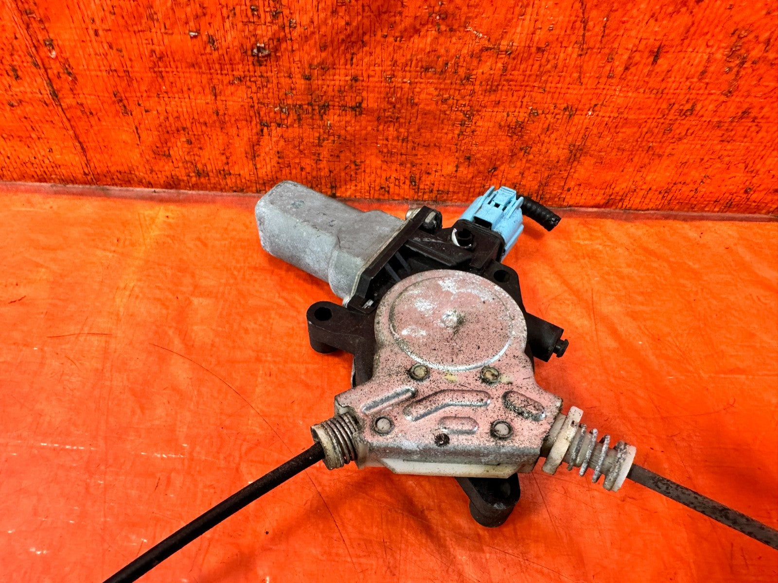 04 08 ACURA TSX RIGHT PASS REAR POWER WINDOW REGULATOR W/ MOTOR OEM #3304
