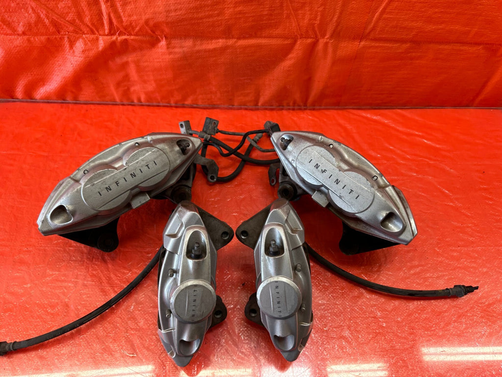 08 15 INFINITI G37 & Q60 SPORT   AKEBONO   BRAKE CALIPERS LEFT & RIGHT   OEM 18812