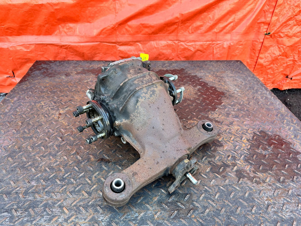 92 97 LEXUS SC300   MANUAL TRANSMISSION   DIFFERENTIAL CARRIER PUMPKIN OEM 2768