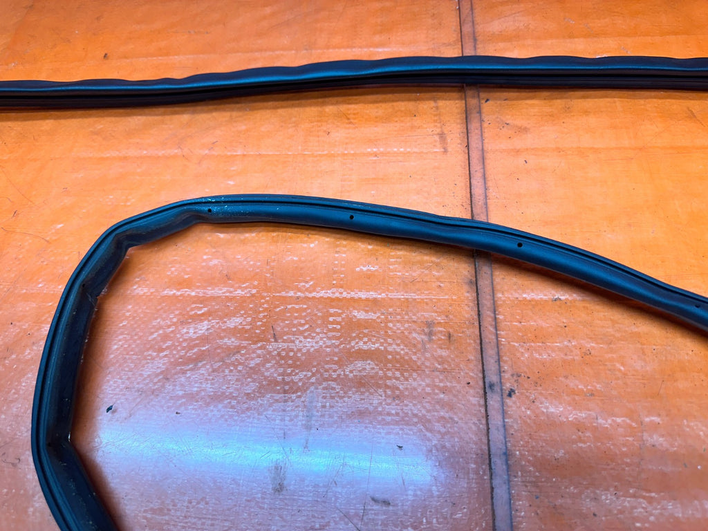 09-14 ACURA TSX 4D SEDAN DRIVER LEFT FRONT DOOR WEATHER STRIP SEAL RUBBER OEM #27