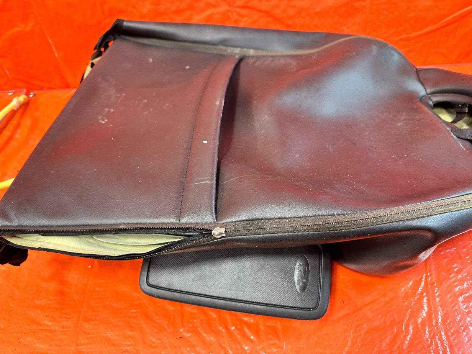 02 04 ACURA RSX   BLACK   RIGHT FRONT UPPER SEAT SKIN LEATHER COVER OEM 27111