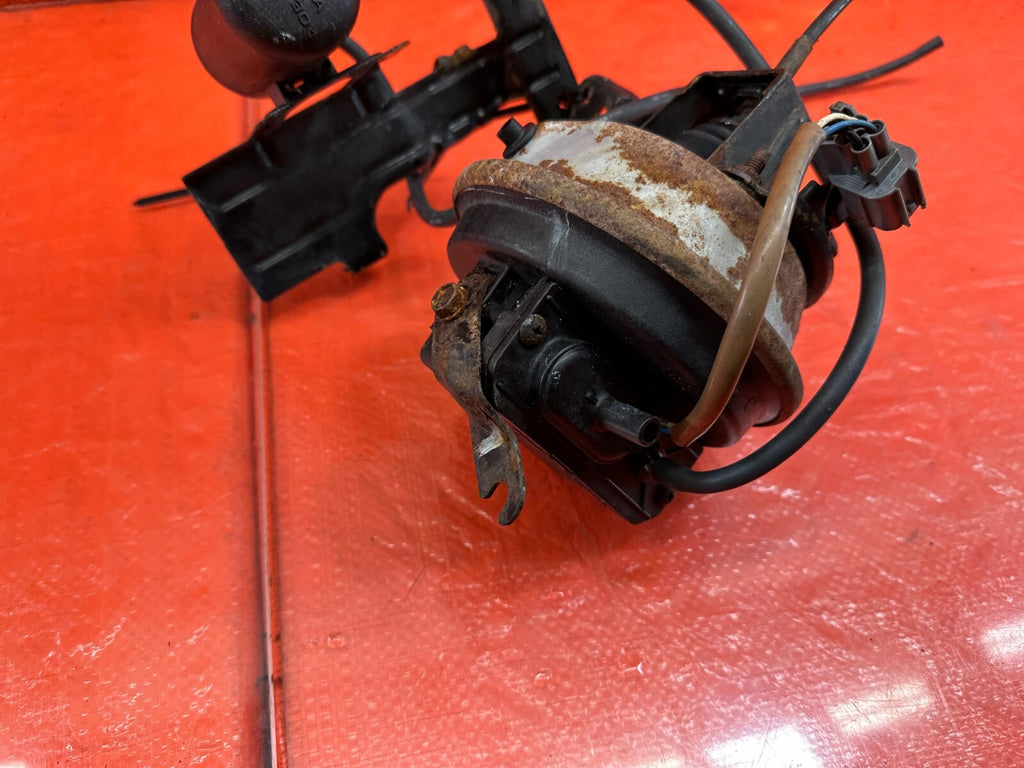 99 00 HONDA CIVIC SI EM1   CRUISE CONTROL ACTUATOR MODULE W/ CABLE   OEM OE #2211