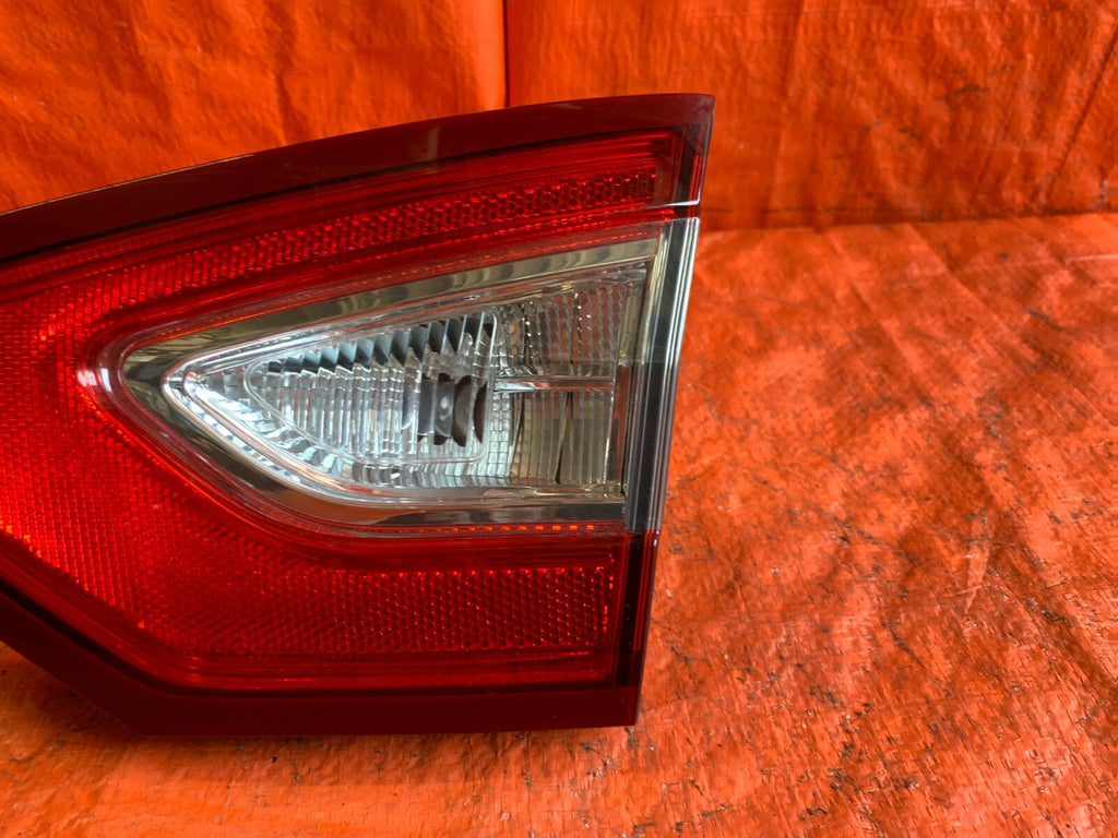 OEM 2014 2015 2016 FORD FUSION PASSENGER RIGHT INNER TRUNK TAIL LIGHT LAMP R RH 3