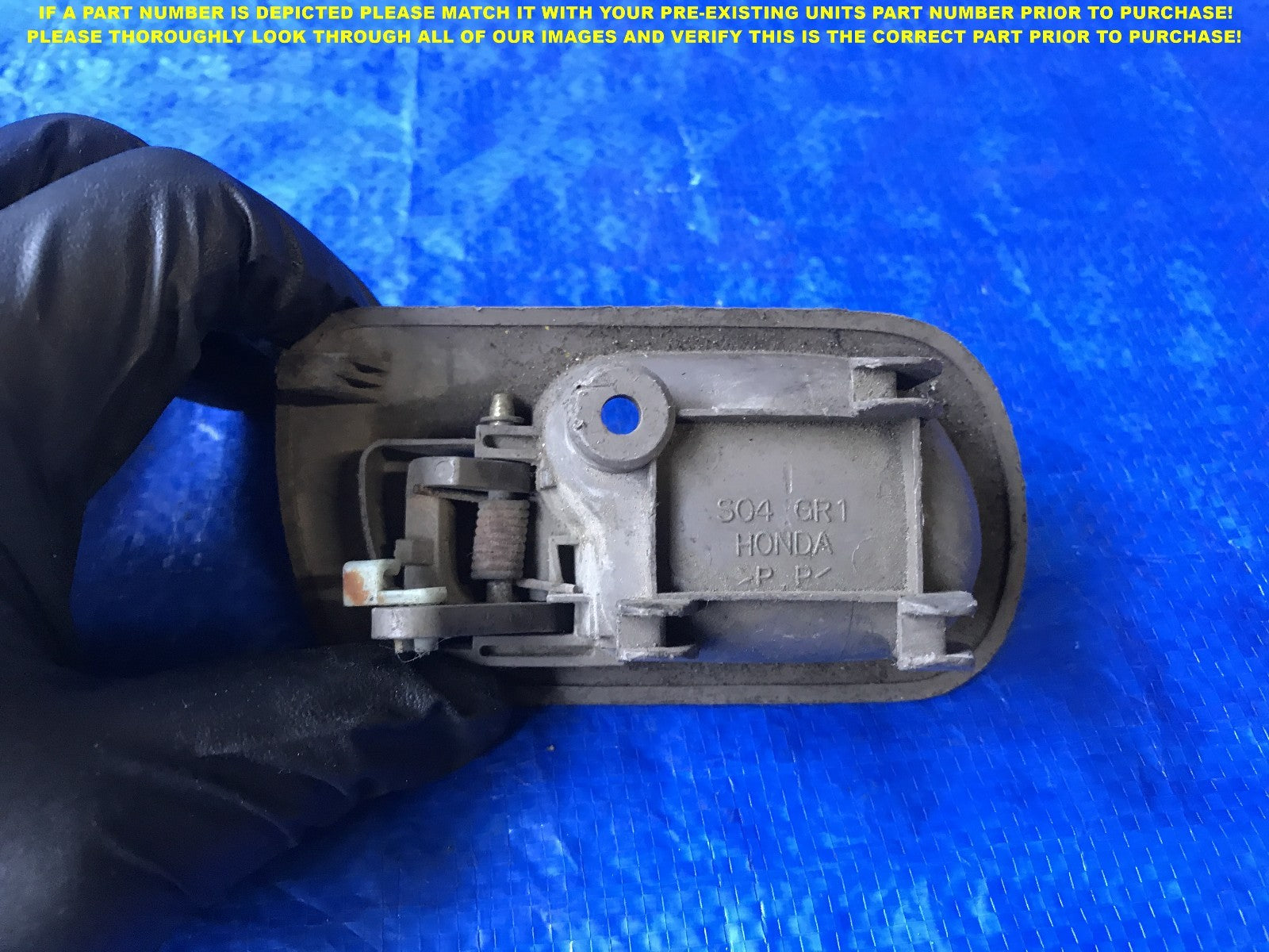 OEM 1996 1998 HONDA CIVIC SEDAN PASSENGER RIGHT REAR INTERIOR DOOR HANDLE     1
