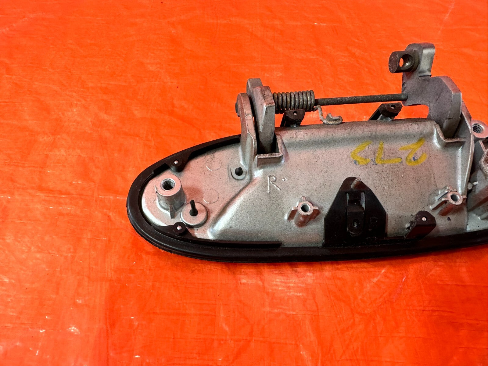 92 96 HONDA PRELUDE   PASSENGER RIGHT EXTERIOR DOOR HANDLE   OEM #27310