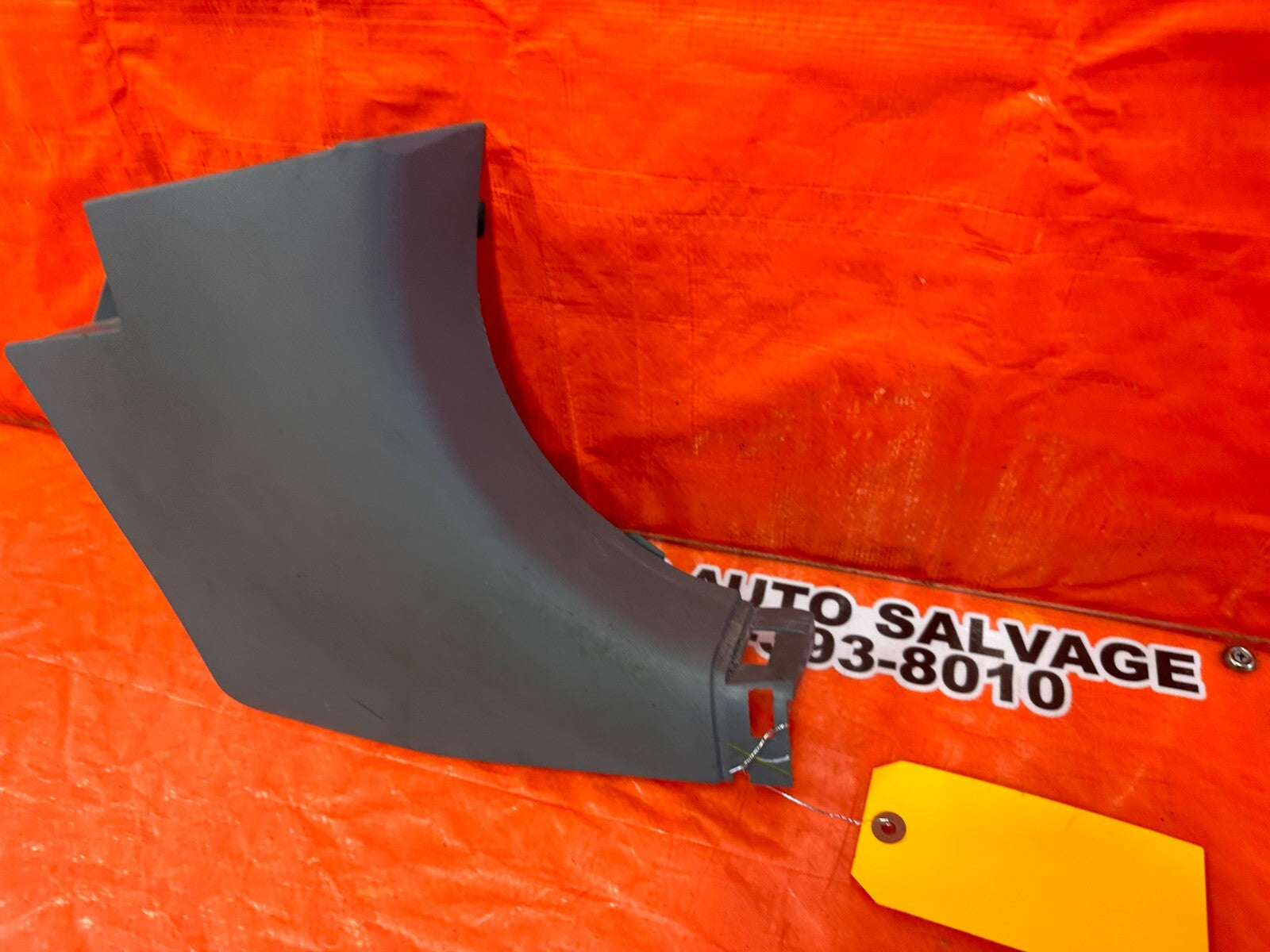 04 08 ACURA TSX   KICK PANEL   PASSENGER RIGHT SIDE   GRAY COLOR   OEM #2555
