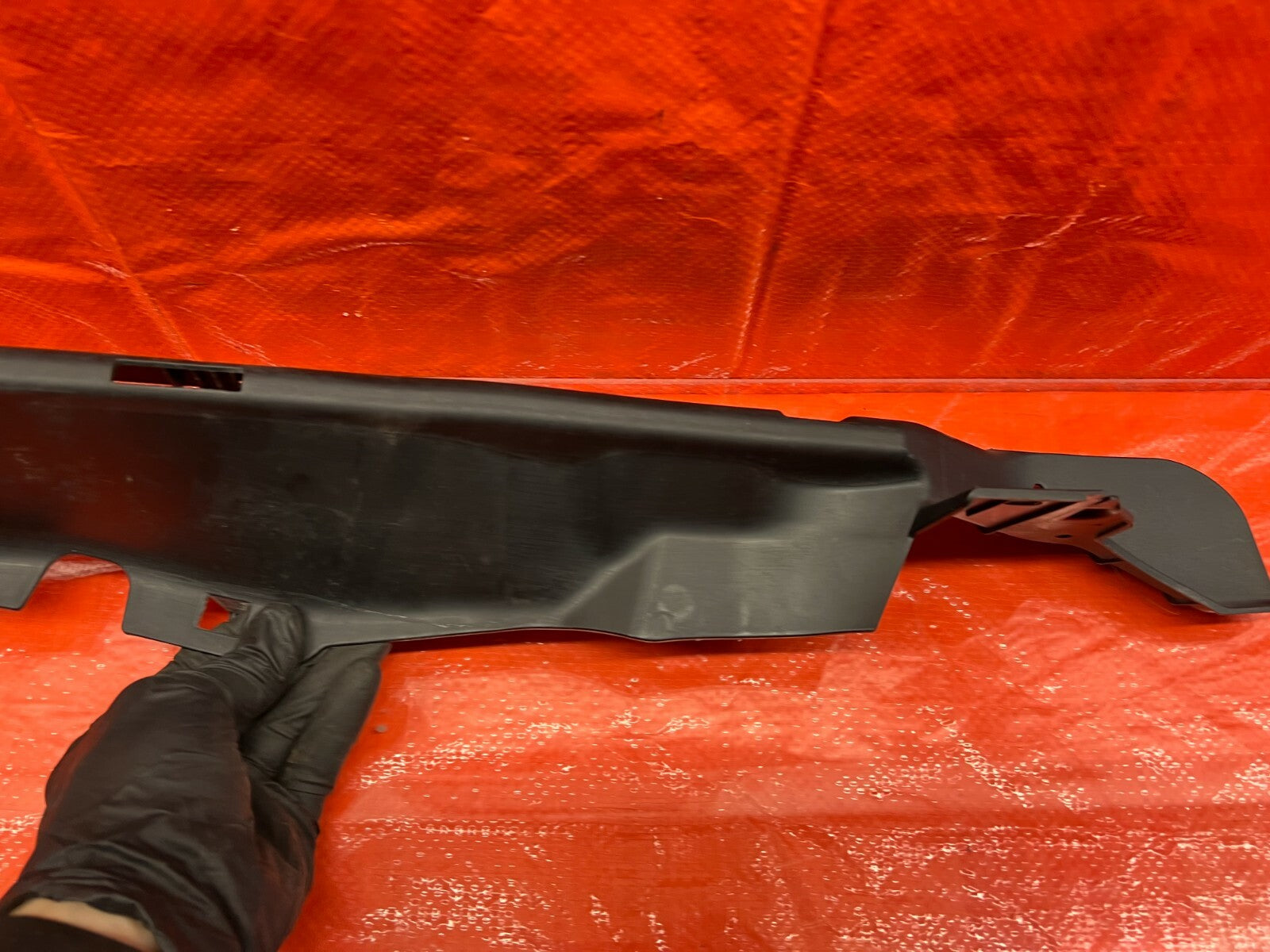06 11 HONDA CIVIC SI   UNDER HOOD FENDER TRIM   PASSENGER RIGHT SIDE   OEM OE5