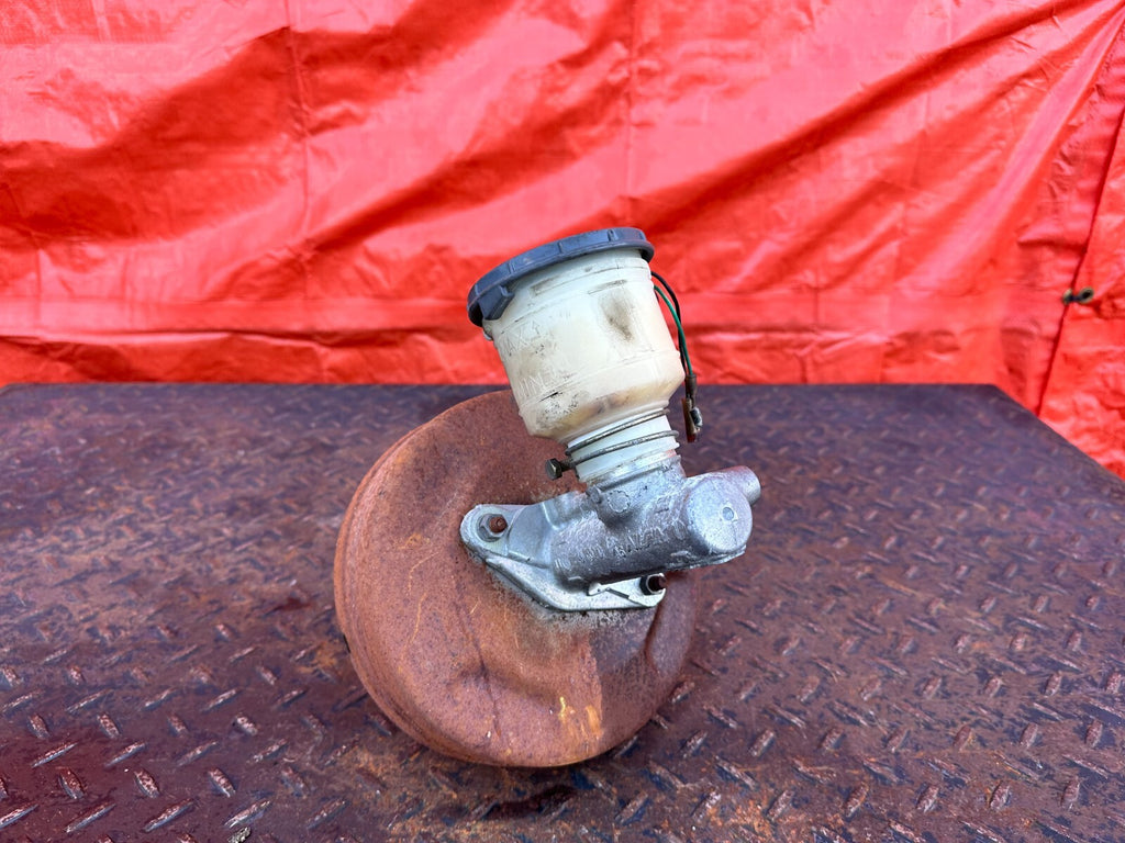 88 91 HONDA CRX   15/16 REAR DISC BRAKE MODEL   BRAKE BOOSTER & MASTER CYLINDER0