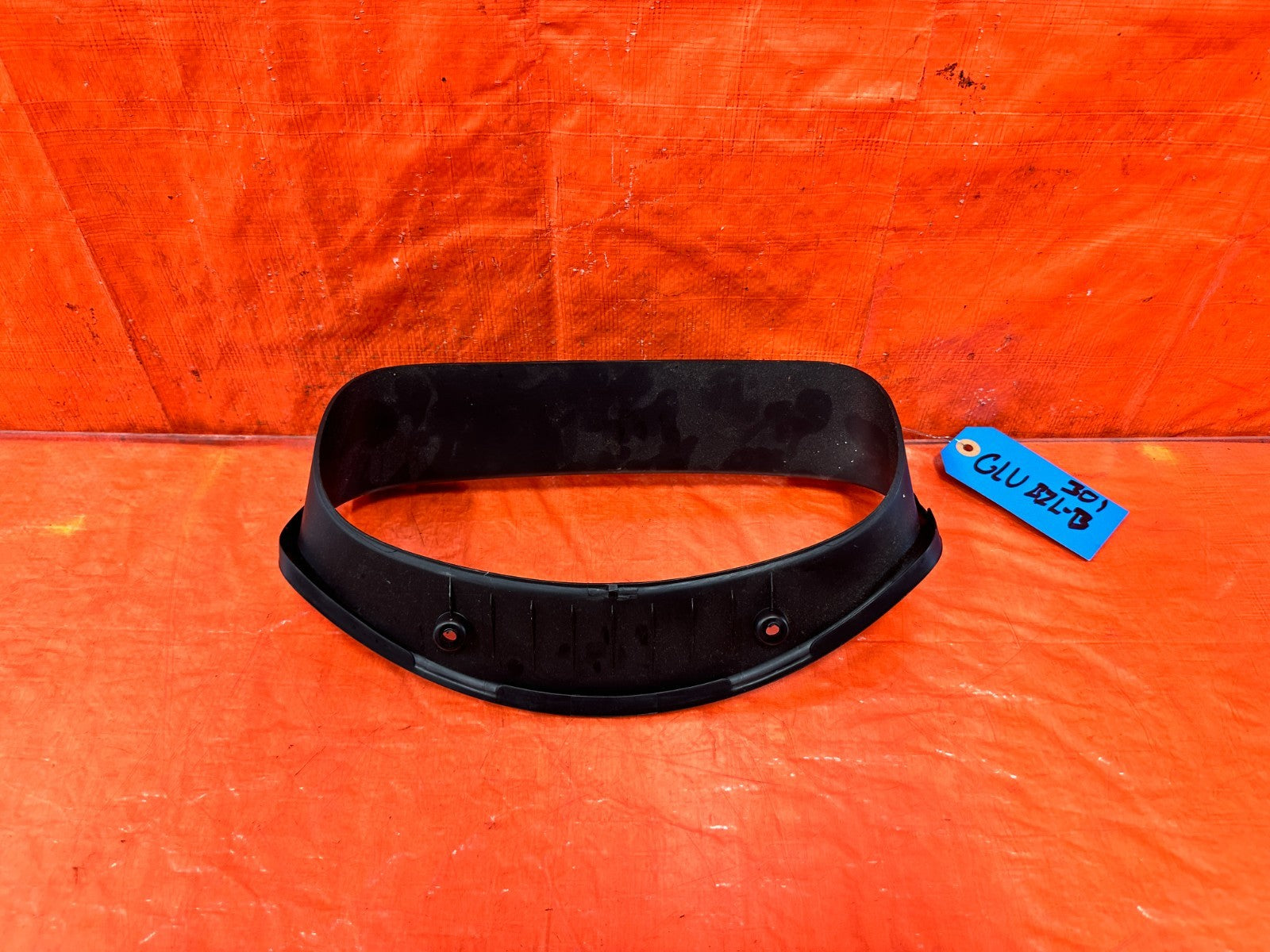 97 01 HONDA CR V CRV   INSTRUMENT GAUGE CLUSTER SURROUND BEZEL TRIM   OEM #3012