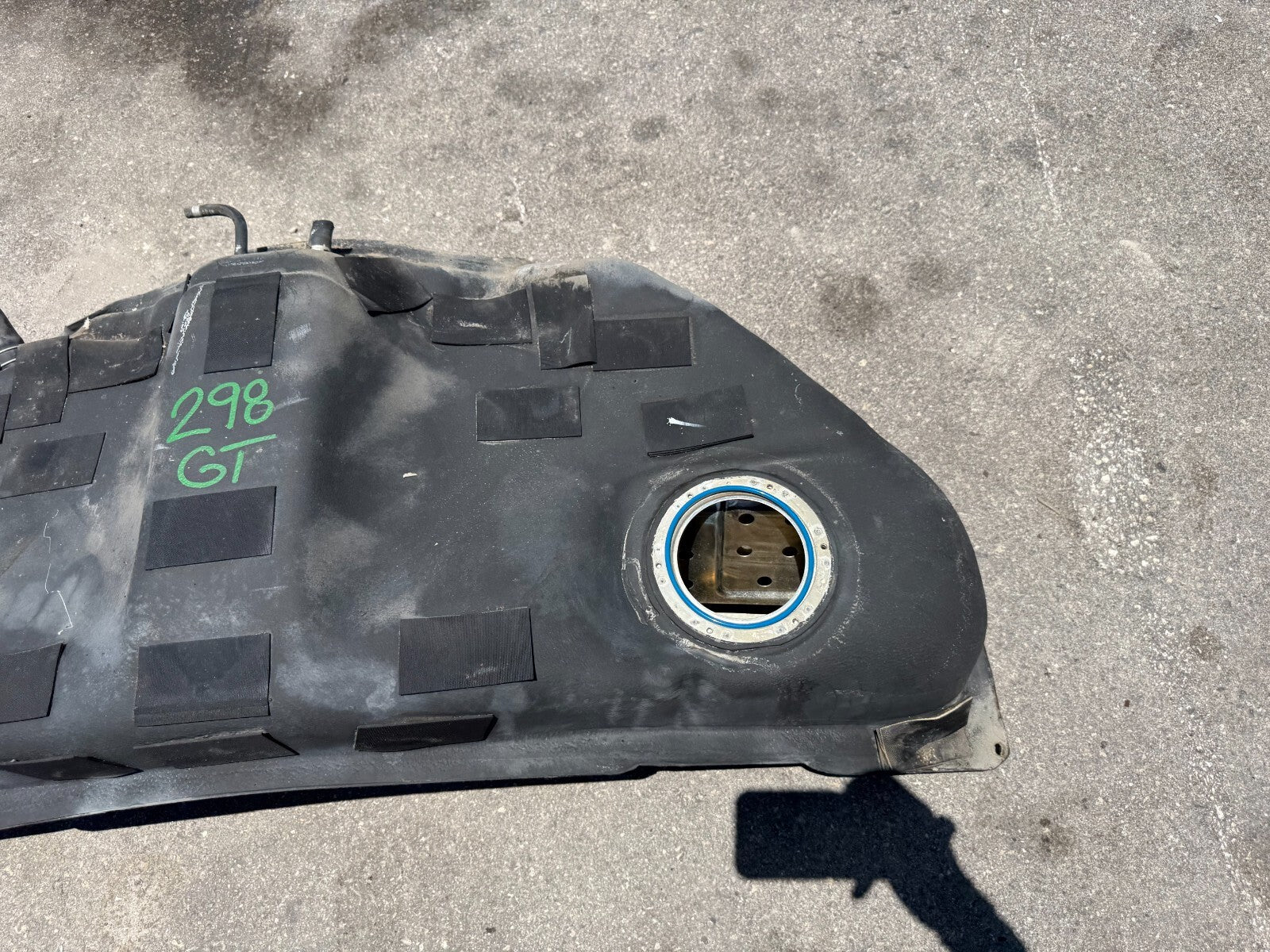 03 07 INFINITI G35 COUPE   GASOLINE GAS FUEL TANK ASSEMBLY   OEM #2983