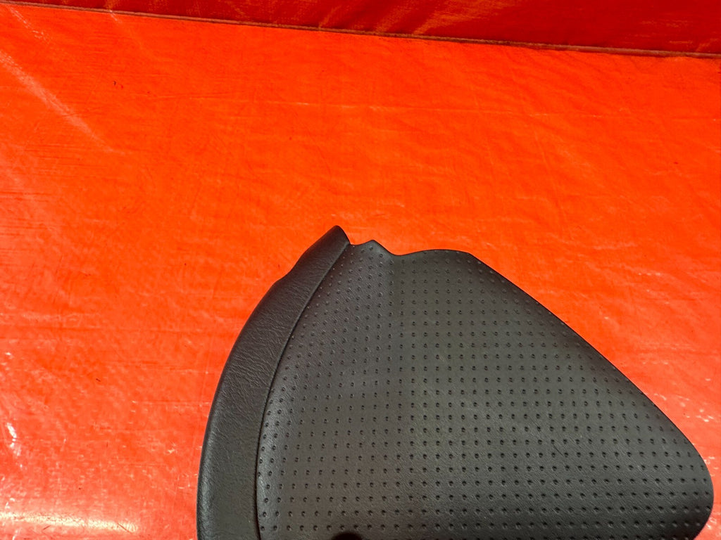 00 09 HONDA S2000   LEFT LOWER KNEE TRIM PLASTIC PANEL   OEM #19811