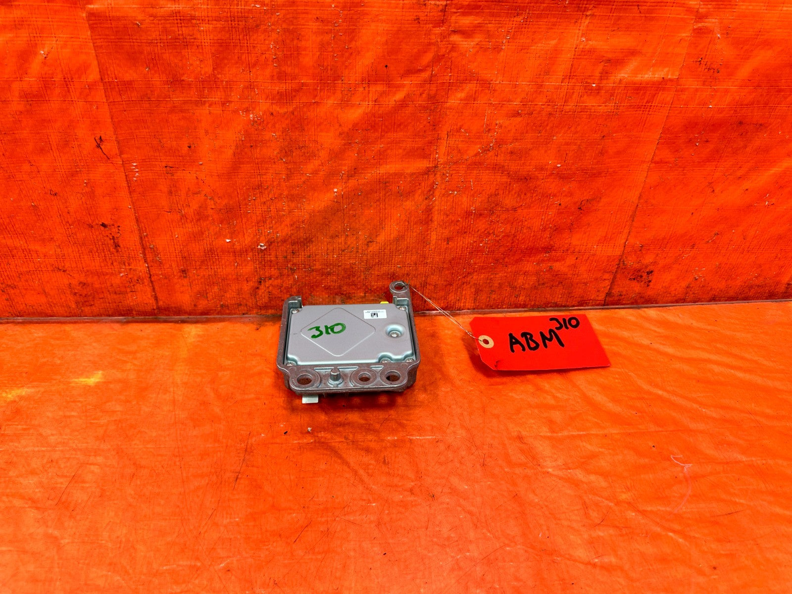 09 15 INFINITI G37 CONVERTIBLE   98820 JJ50A   OEM #3102
