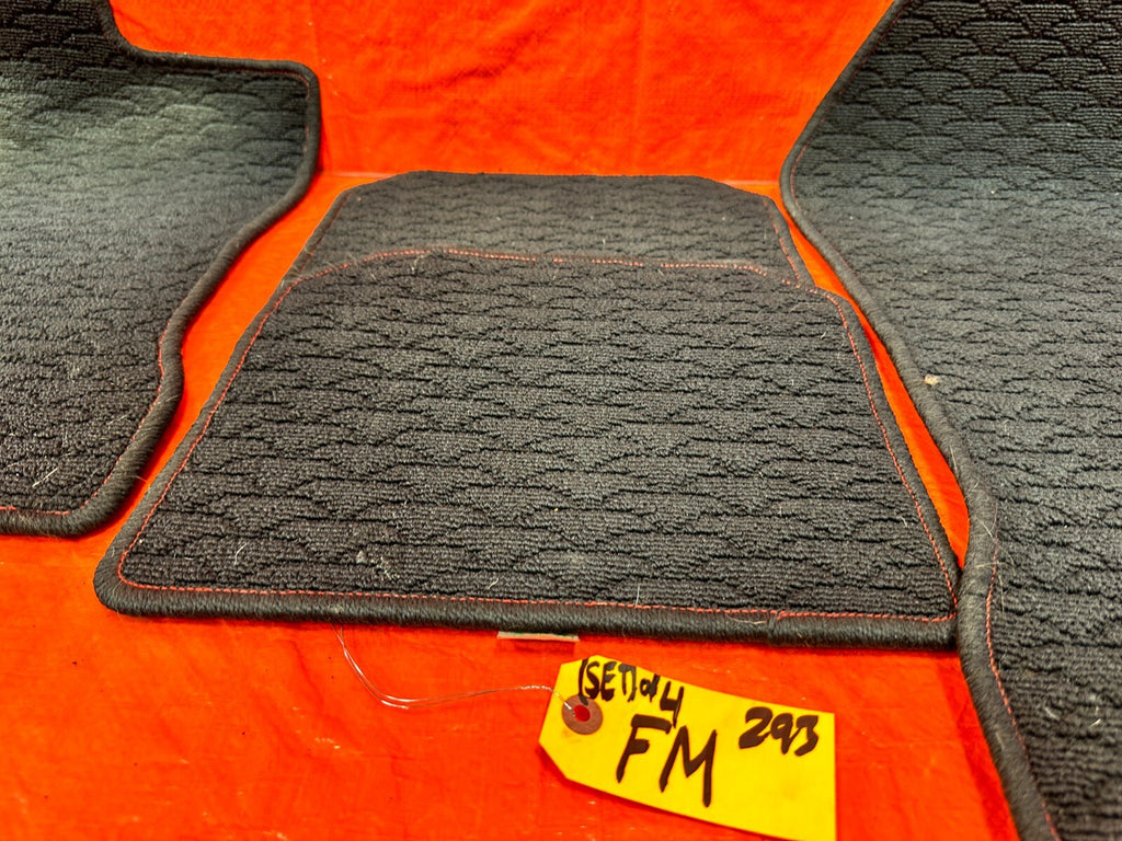 13 16 SCION FRS   FLOOR MAT SET   BLACK COLOR   LEFT RIGHT FRONT REAR   OEM 2933