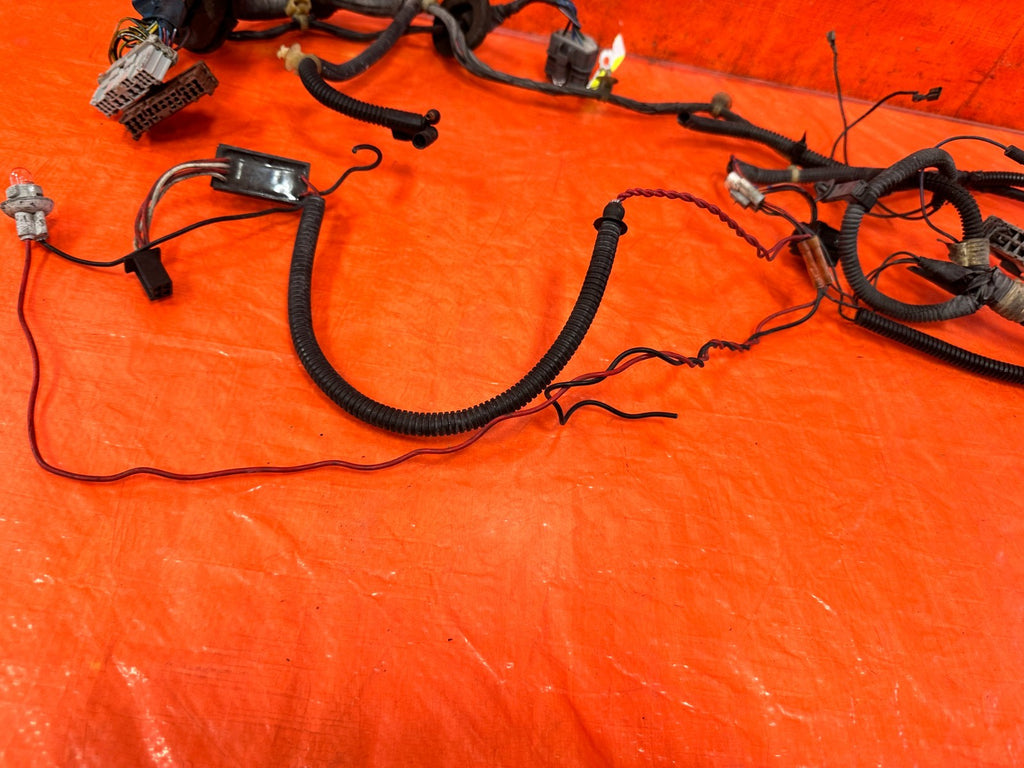 92 95 HONDA CIVIC   DRIVER LEFT ENGINE BAY UNDER HOOD HEADLIGHT HARNESS OEM 25710