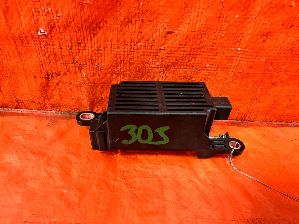 04 11 MAZDA RX8 RX 8   NOISE FILTER   OEM #3031