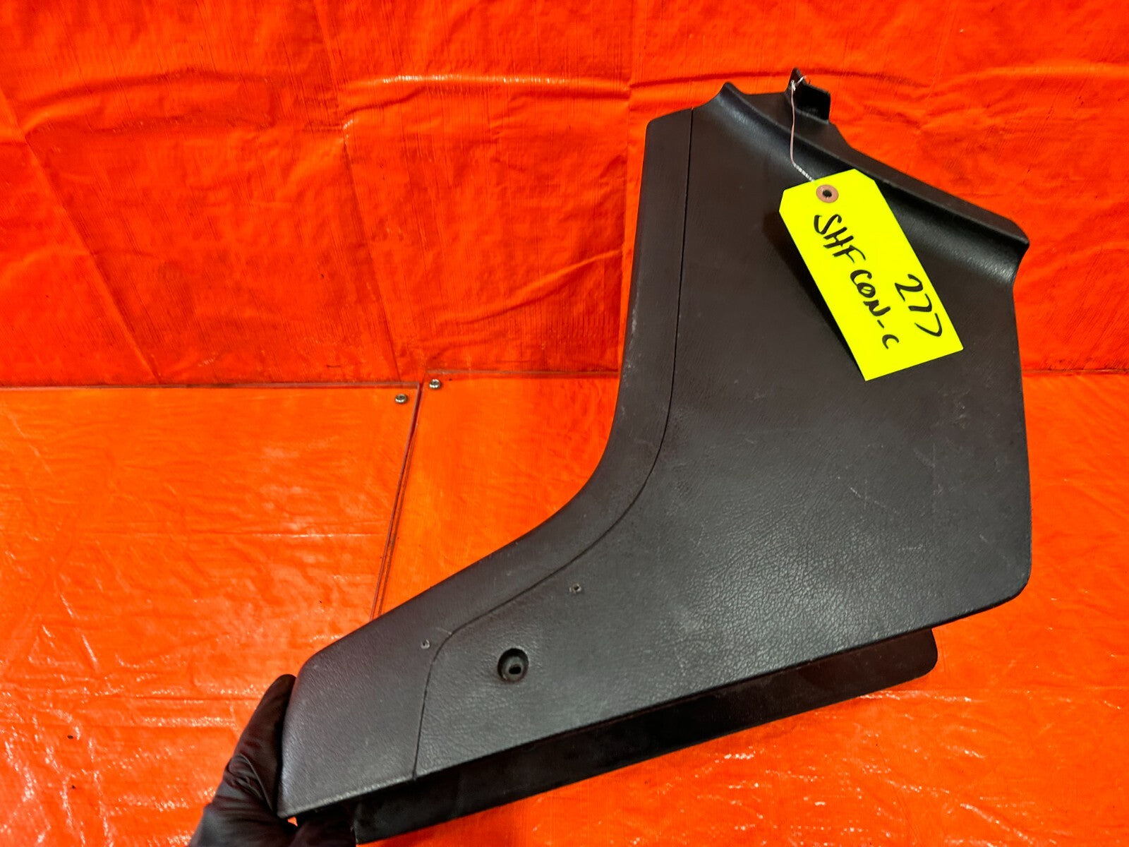 88 91 HONDA CRX   SHIFTER CENTER CONSOLE TRIM BEZEL   BLACK   OEM FACTORY #2775