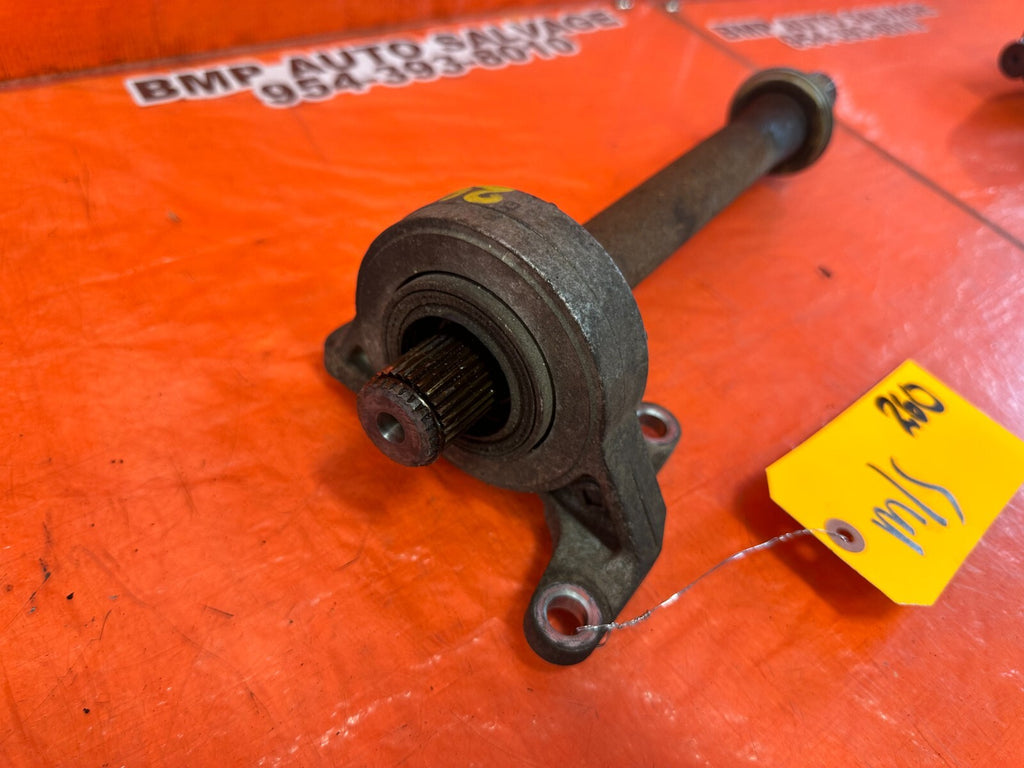 06 11 HONDA CIVIC 1.8L   R18A1 MANUAL   INTERMEDIATE MID HALF JACK SHAFT OEM 2608