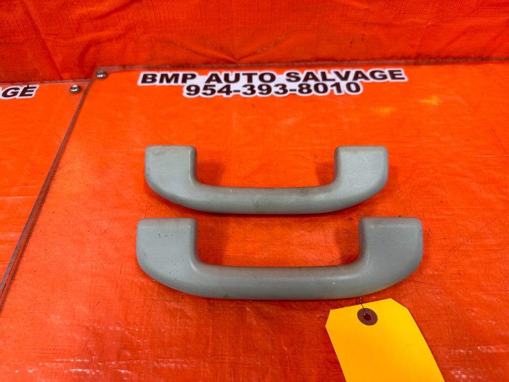 08 15 INFINITI G37 Q60 COUPE   INTERIOR GRAB HANDLES   LEFT & RIGHT   OEM #2486