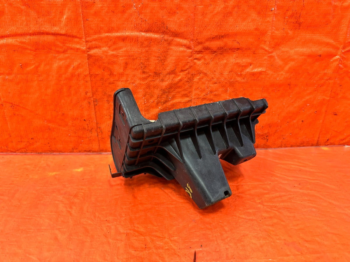 13-16 HYUNDAI GENESIS COUPE - BATTERY MOUNTING TRAY BRACKET - OEM 3182