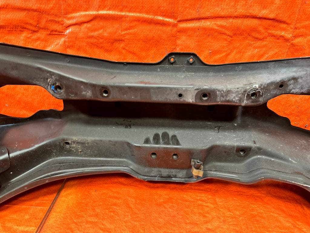 97 01 HONDA PRELUDE   FRONT SUBFRAME CROSSMEMBER K FRAME ENGINE CRADLE OEM 3239