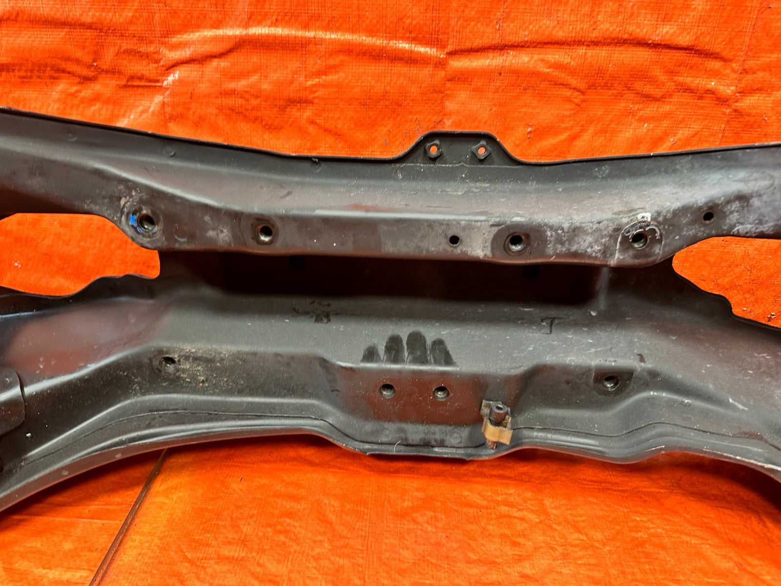 97 01 HONDA PRELUDE   FRONT SUBFRAME CROSSMEMBER K FRAME ENGINE CRADLE OEM 3239