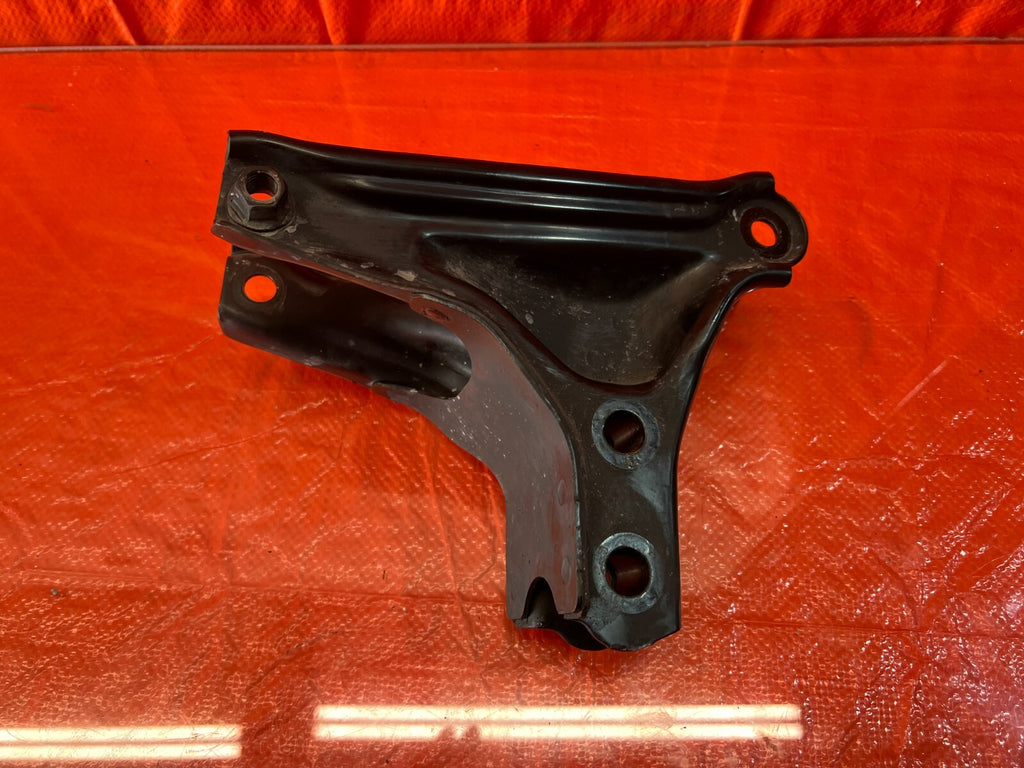 94 01 ACURA INTEGRA   AUTOMATIC   REAR TRANSMISSION BRACKET   OEM #1186