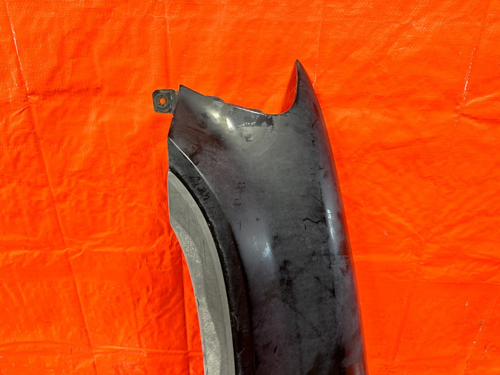 97 01 HONDA CR V CRV   DRIVER LEFT FENDER WITH OUTER TRIM   OEM FACTORY #3011