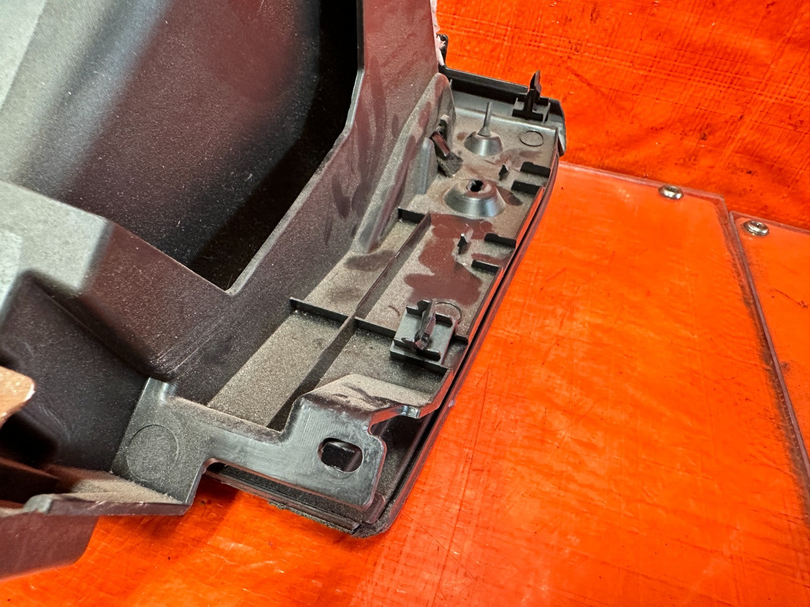 15 18 SUBARU WRX & STI   GLOVE BOX ASSEMBLY   BLACK COLOR   OEM OE FACTORY #17011