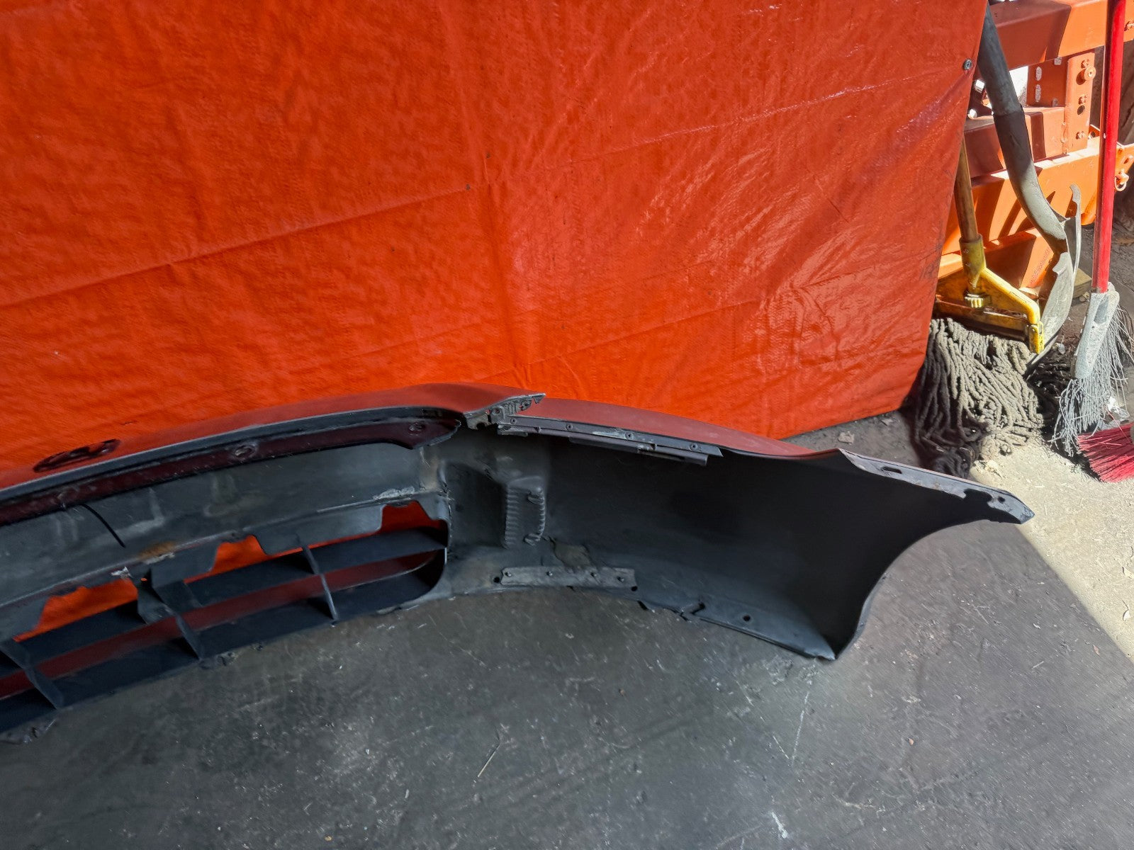 00 09 HONDA S2000   AP2 FRONT BUMPER COVER W/ CENTER INSERT   NEEDS WORK   OEM12
