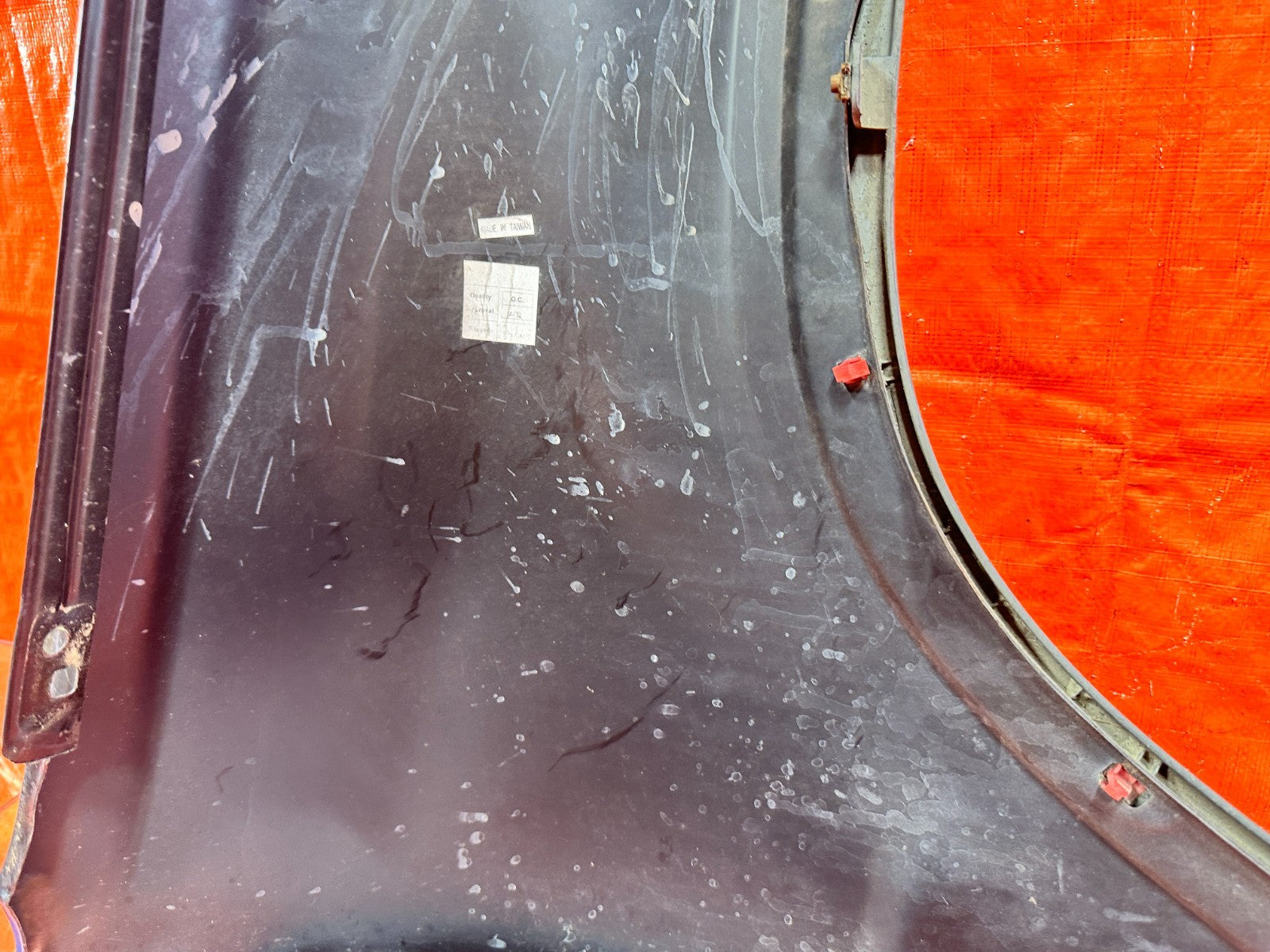 97 01 HONDA CR V CRV   DRIVER LEFT FENDER WITH OUTER TRIM   OEM FACTORY #30110