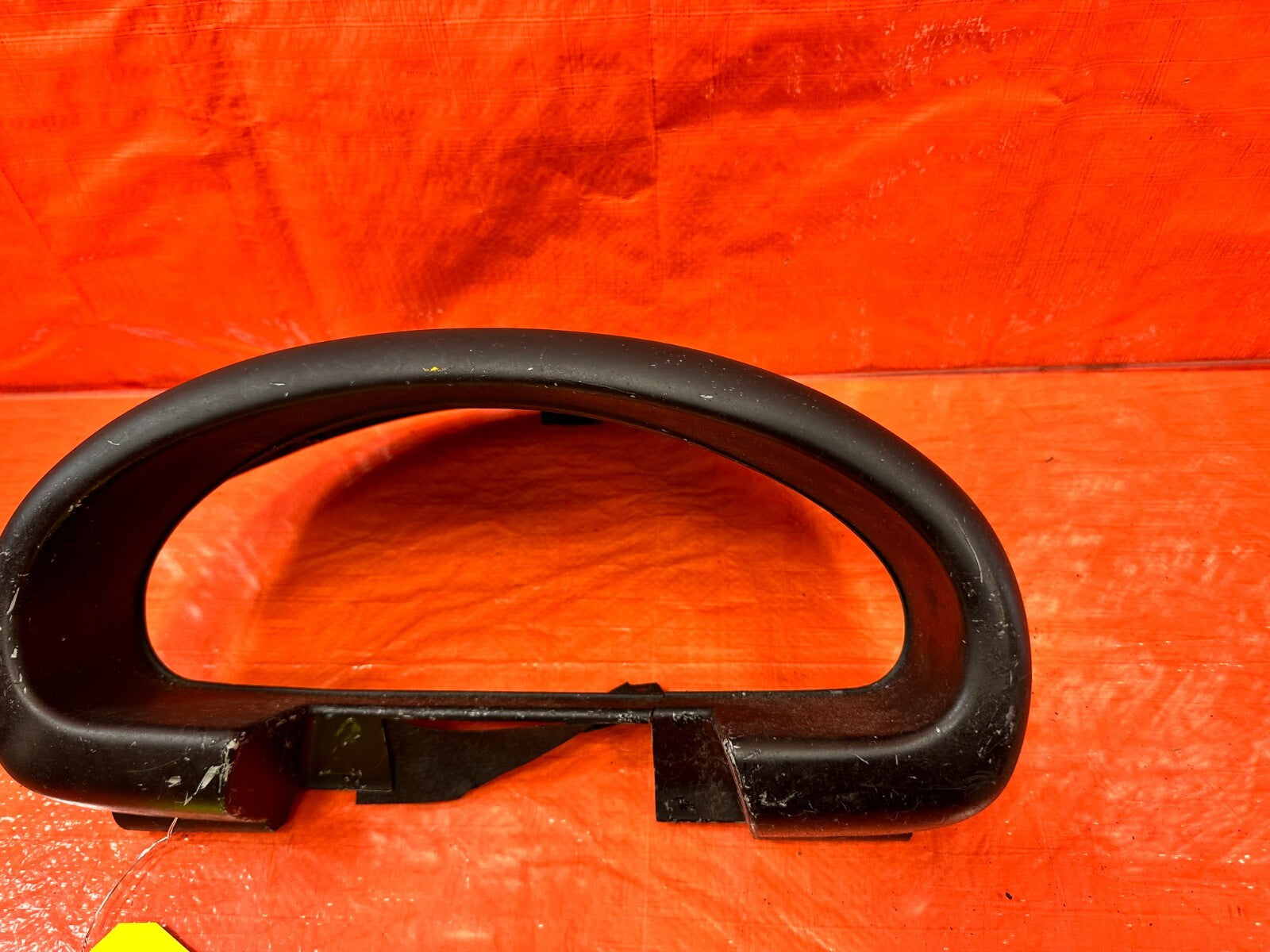90 93 MAZDA MX 5 MIATA   INSTRUMENT GAUGE CLUSTER SURROUND BEZEL TRIM   OEM #2675