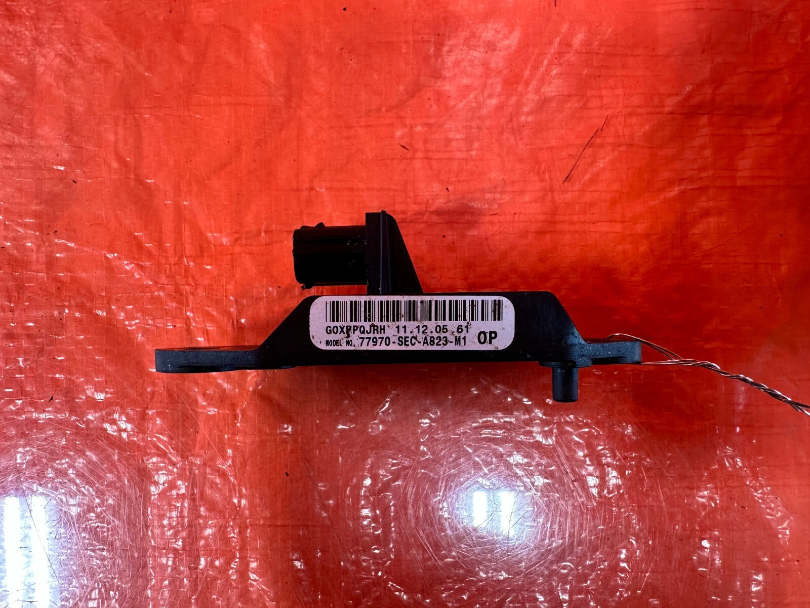 04 08 ACURA TSX   SIDE SENSOR ASSEMBLY (TRW) 77970 SEC A82   OEM #2759