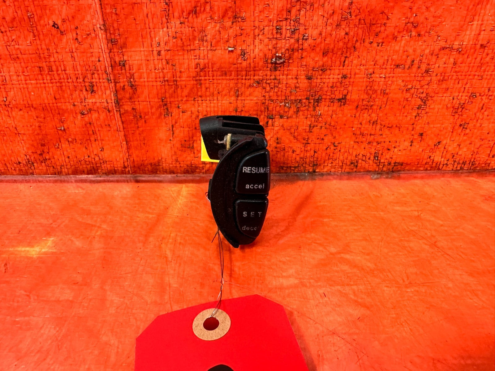 92 95 HONDA CIVIC   2D COUPE   STEERING WHEEL CRUISE CONTROL SWITCH OEM 3272
