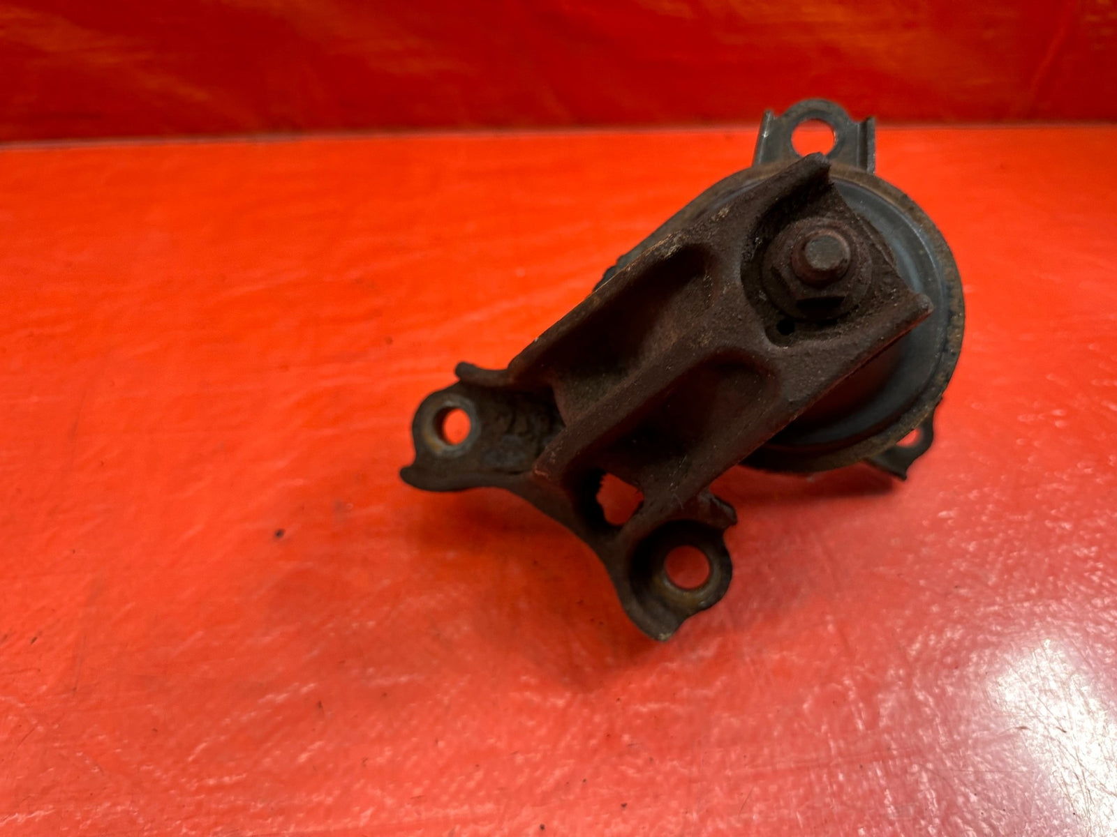 97 01 HONDA PRELUDE   DRIVER LEFT   ENGINE MOTOR MOUNT W/ BRACKET   OEM #2106