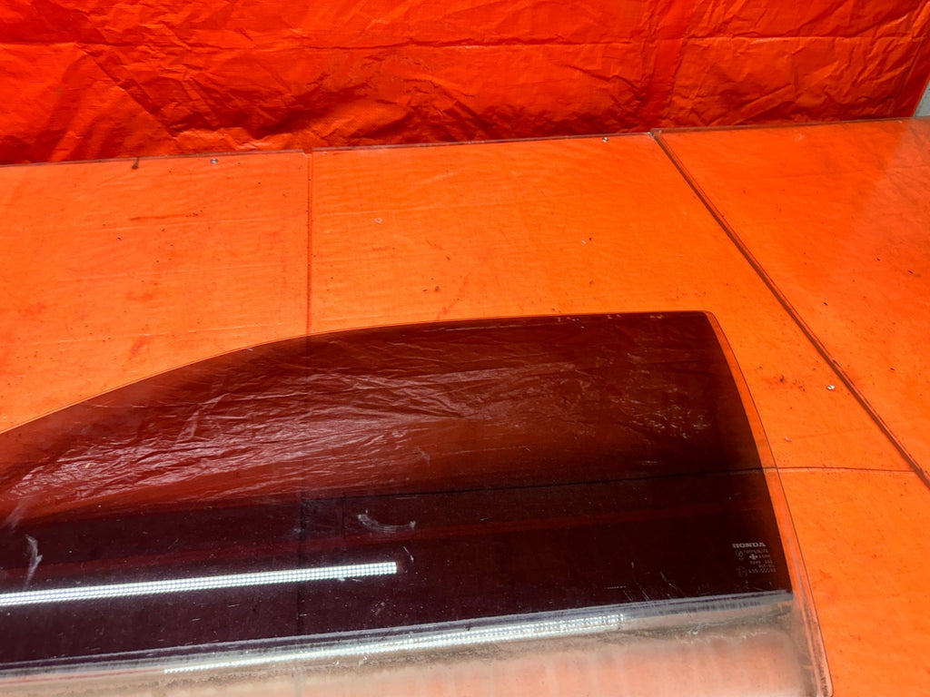 97 01 HONDA PRELUDE 2.2L DRIVER LEFT DOOR DOORGLASS WINDOW GLASS OEM #3357