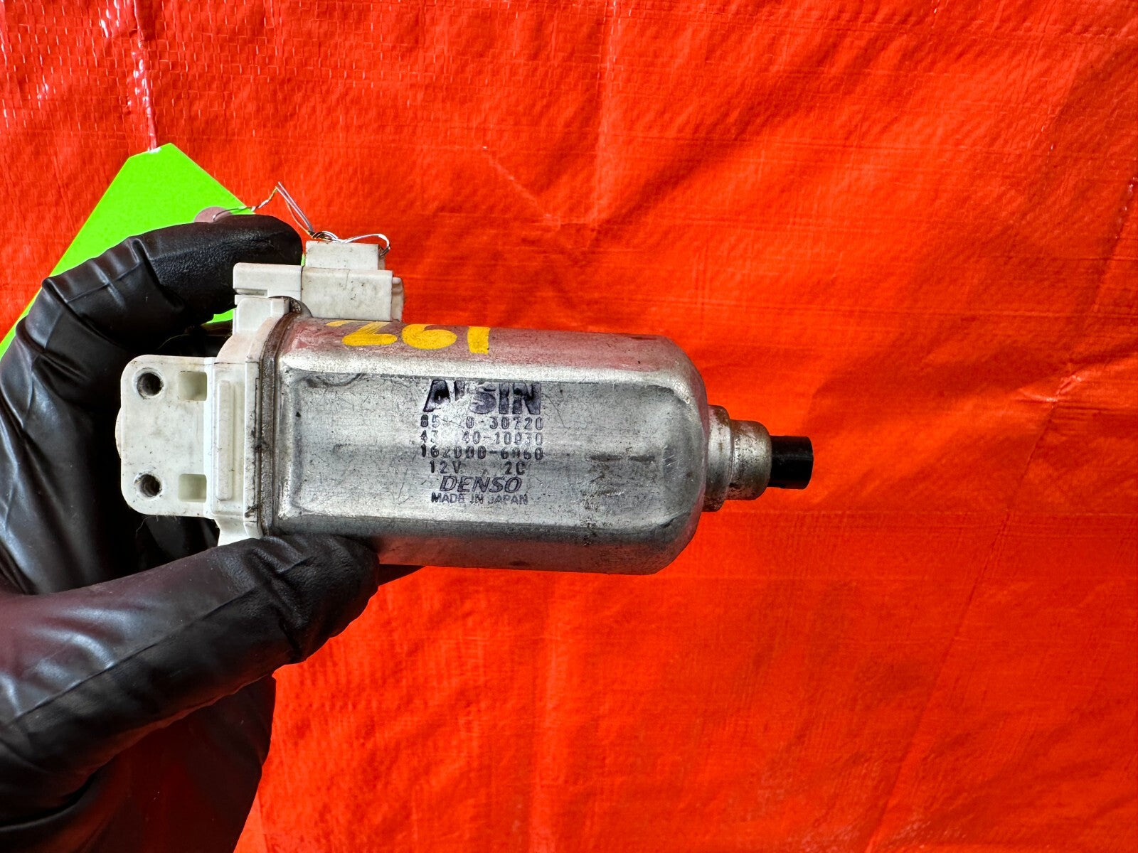 02 10 LEXUS SC430   FRONT SEAT MOTOR   PART # 85820 30720   OEM #2614