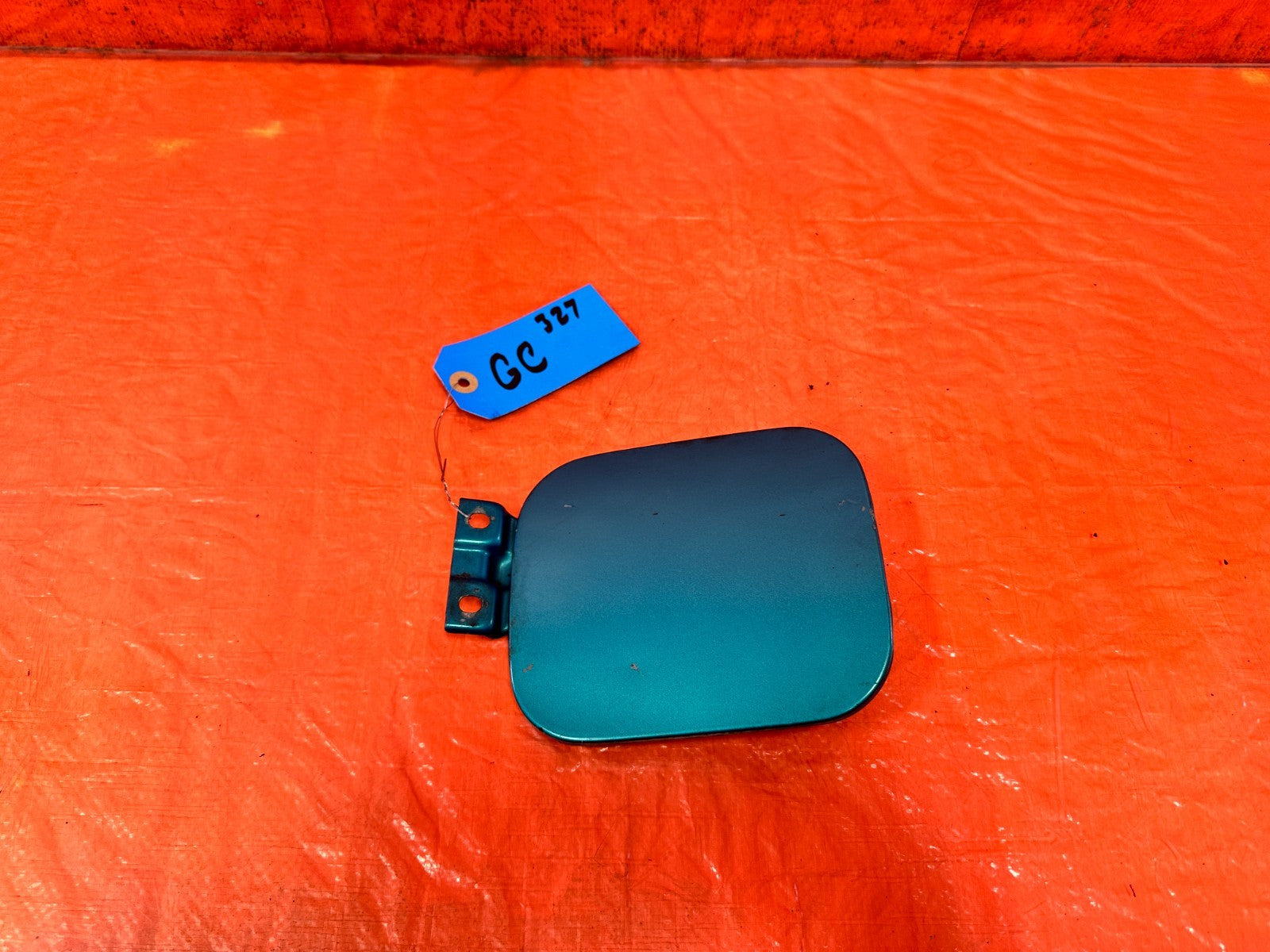 92 95 HONDA CIVIC   2D COUPE   GASOLINE GAS FUEL LID COVER    OEM #3270