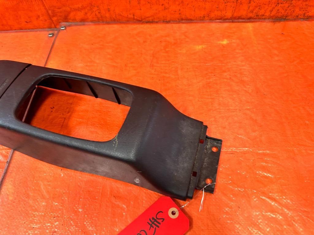 92 95 HONDA CIVIC   5 SPEED MANUAL SHIFTER CENTER CONSOLE TRIM BEZEL OEM #3274