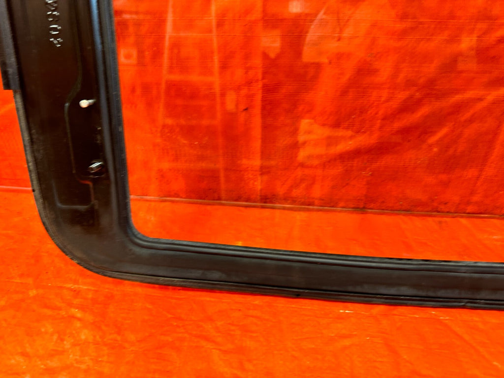 96 00 HONDA CIVIC EM1 SI & EX COUPE   SUNROOF MOONROOF SLIDING ROOF   OEM #28416