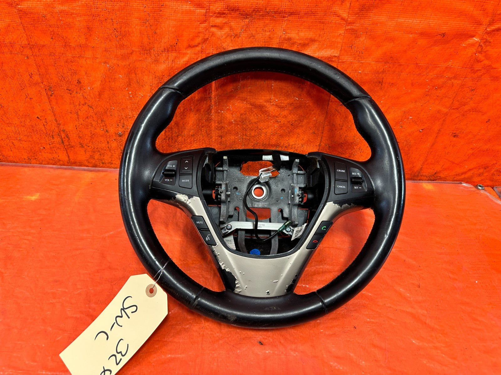 2013 13  HYUNDAI GENESIS COUPE TRACK  STEERING WHEEL W/ PADDLE SHIFTERS OEM 3261