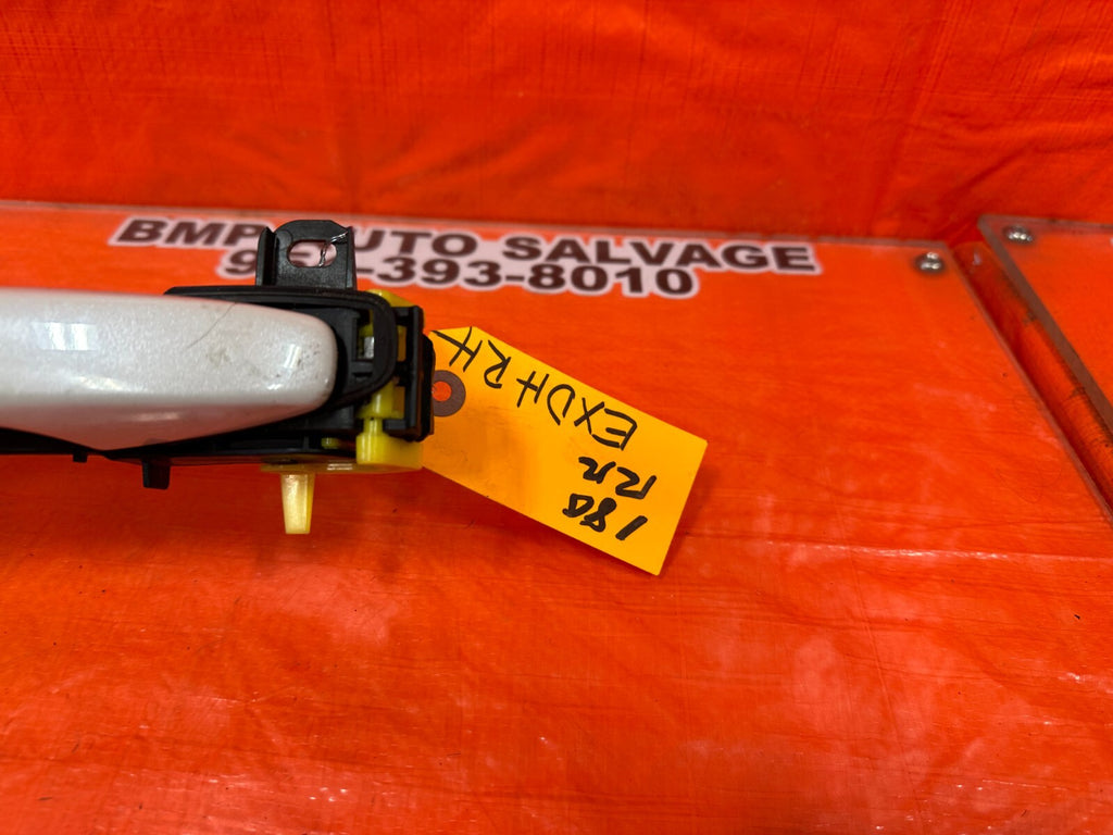 15 21 SUBARU WRX STI PASSENGER RIGHT REAR EXTERIOR DOOR HANDLE WHITE OEM #1804