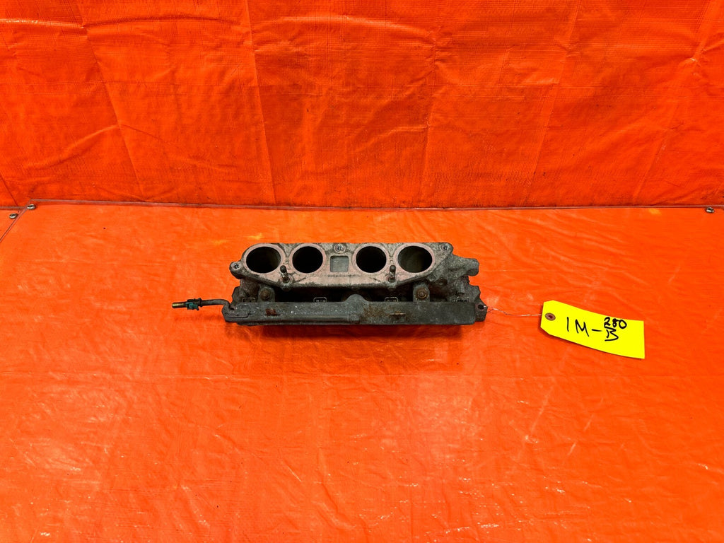 02 06 ACURA RSX TYPE S   K20A2 FUEL RAIL AND INJECTOR SET OF 4 INJECTORS OEM 2801