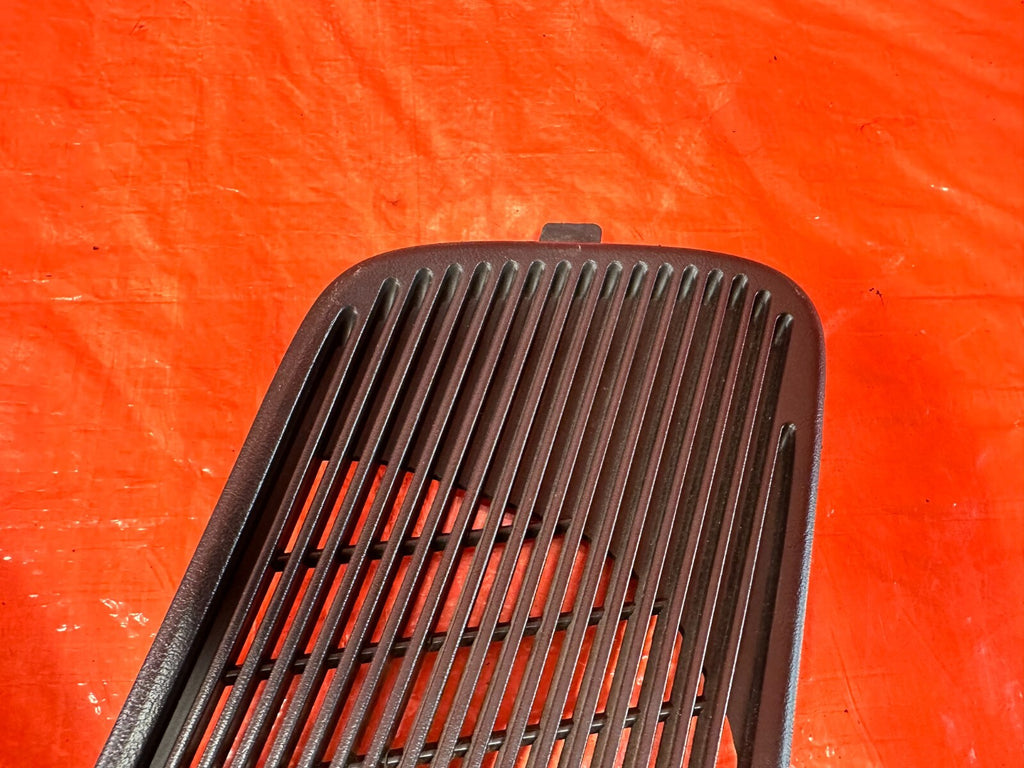 94 01 ACURA INTEGRA 2D REAR SPEAKER COVER TRIM PLASTIC LEFT & RIGHT BLACK OEM 814