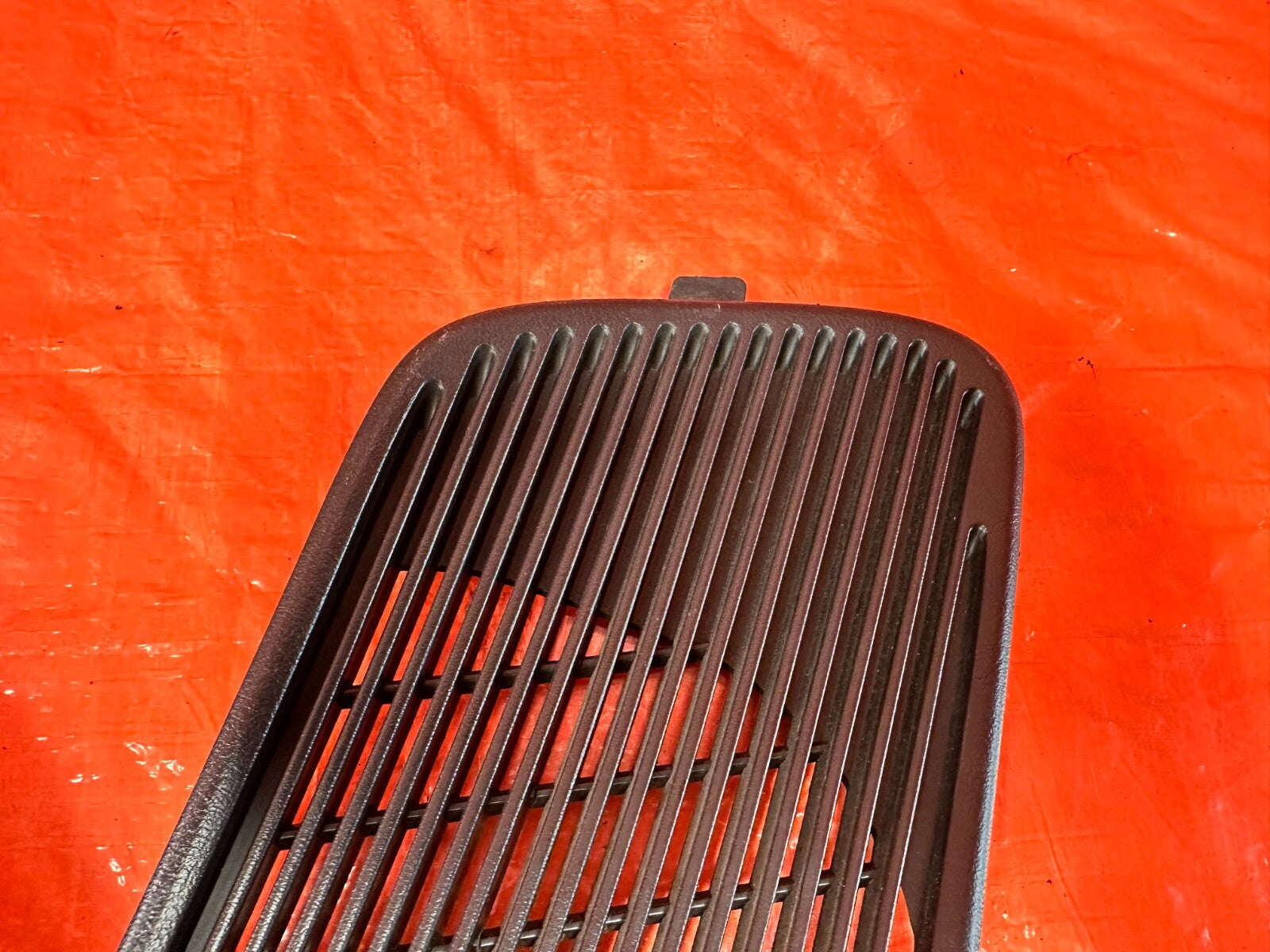 94 01 ACURA INTEGRA 2D REAR SPEAKER COVER TRIM PLASTIC LEFT & RIGHT BLACK OEM 814