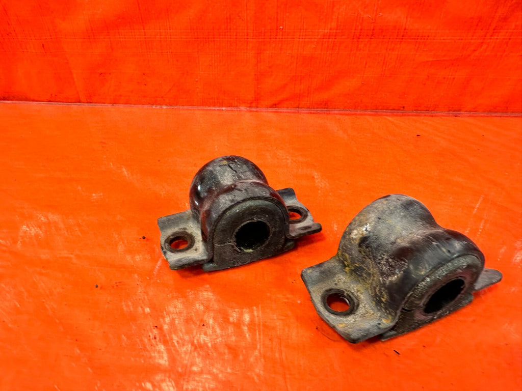 12 15 HONDA CIVIC SI   LEFT & RIGHT FRONT SWAY BAR BRACKETS   OEM FACTORY #26910