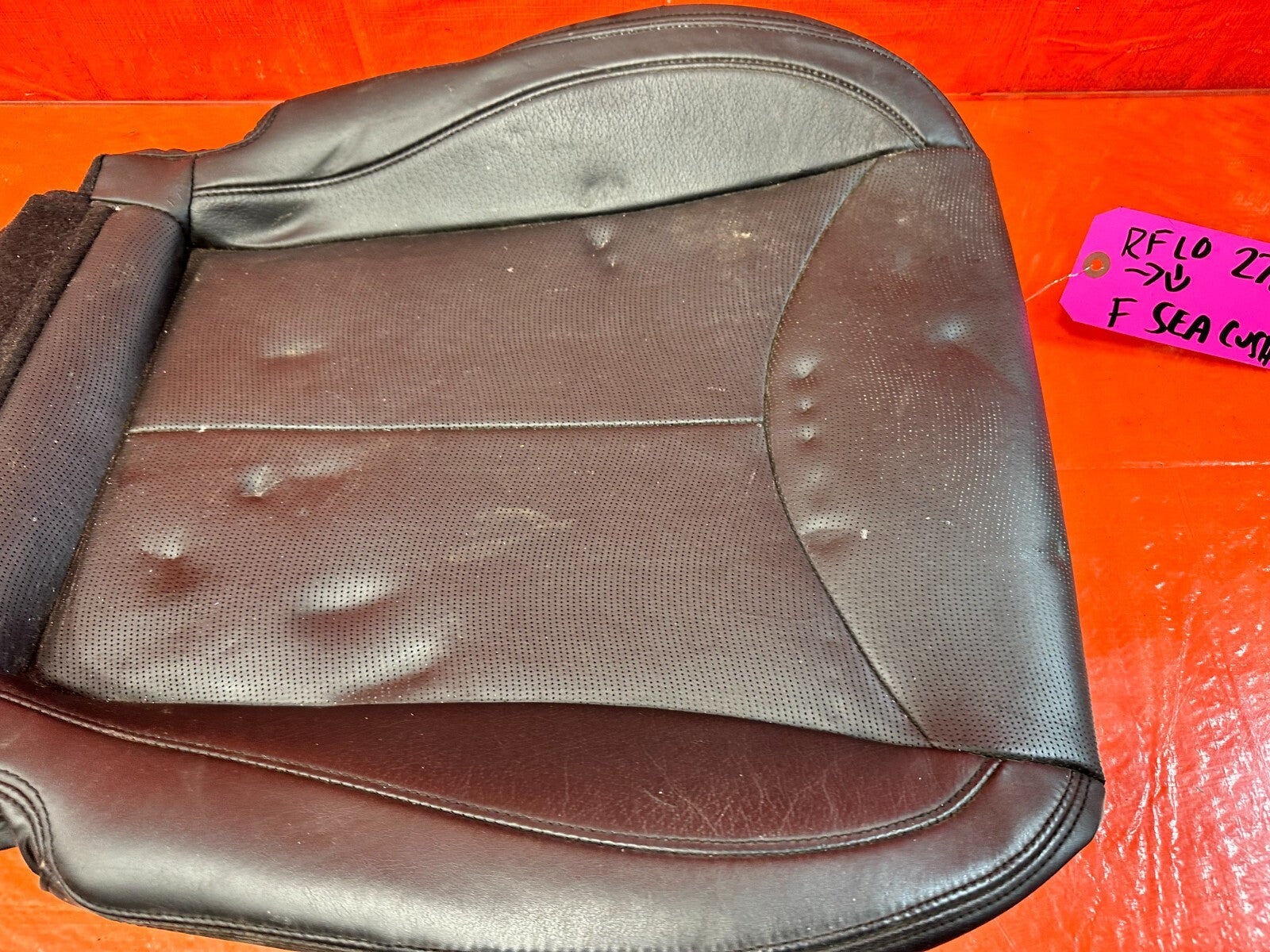 11 15 INFINITI G37 CONVERTIBLE   PASSENGER RIGHT FRONT LOWER SEAT COVER SKIN OEM4