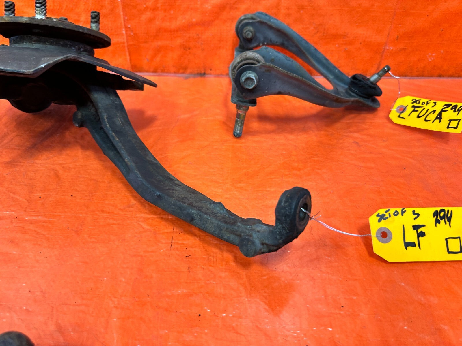 93 97 HONDA DEL SOL S & SI DRIVER LEFT FRONT SPINDLE KNUCKLE HUB & ARMS OEM #2949