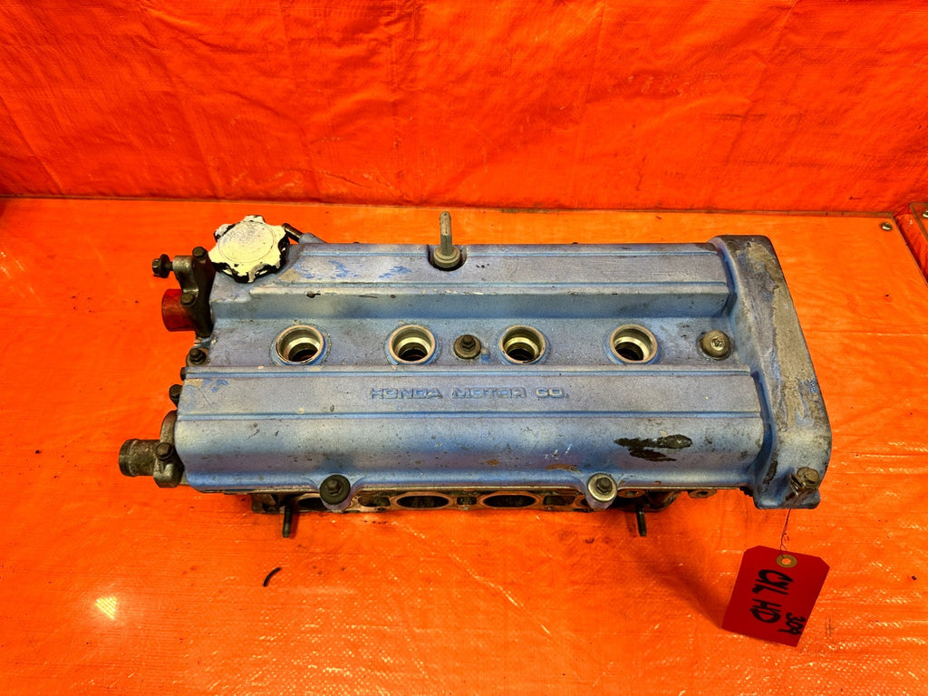94 01 ACURA INTEGRA   NON VTEC   B18B1 B18B CYLINDER HEAD   COMPLETE W/ COVER1